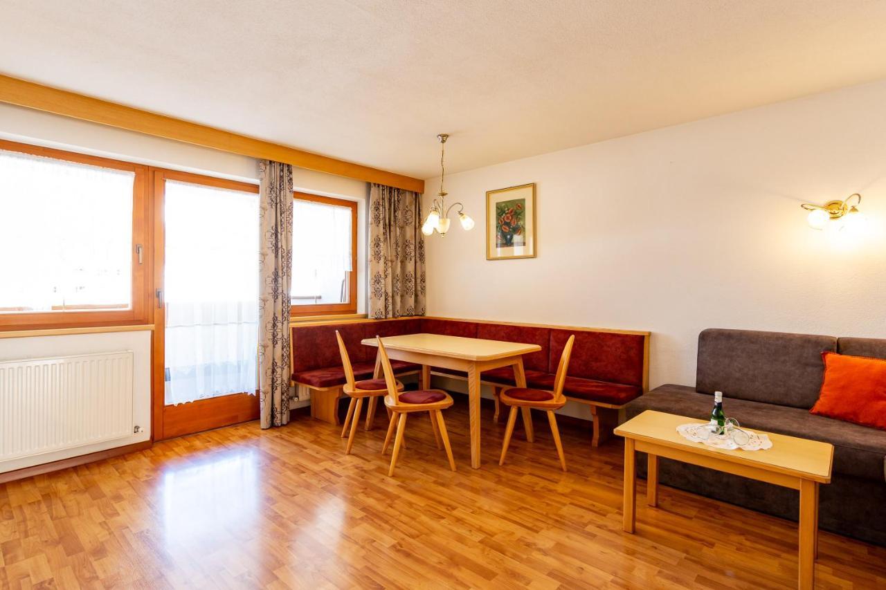 Pension Alpenrose Serfaus Exterior photo