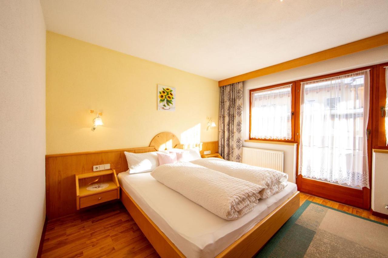 Pension Alpenrose Serfaus Exterior photo